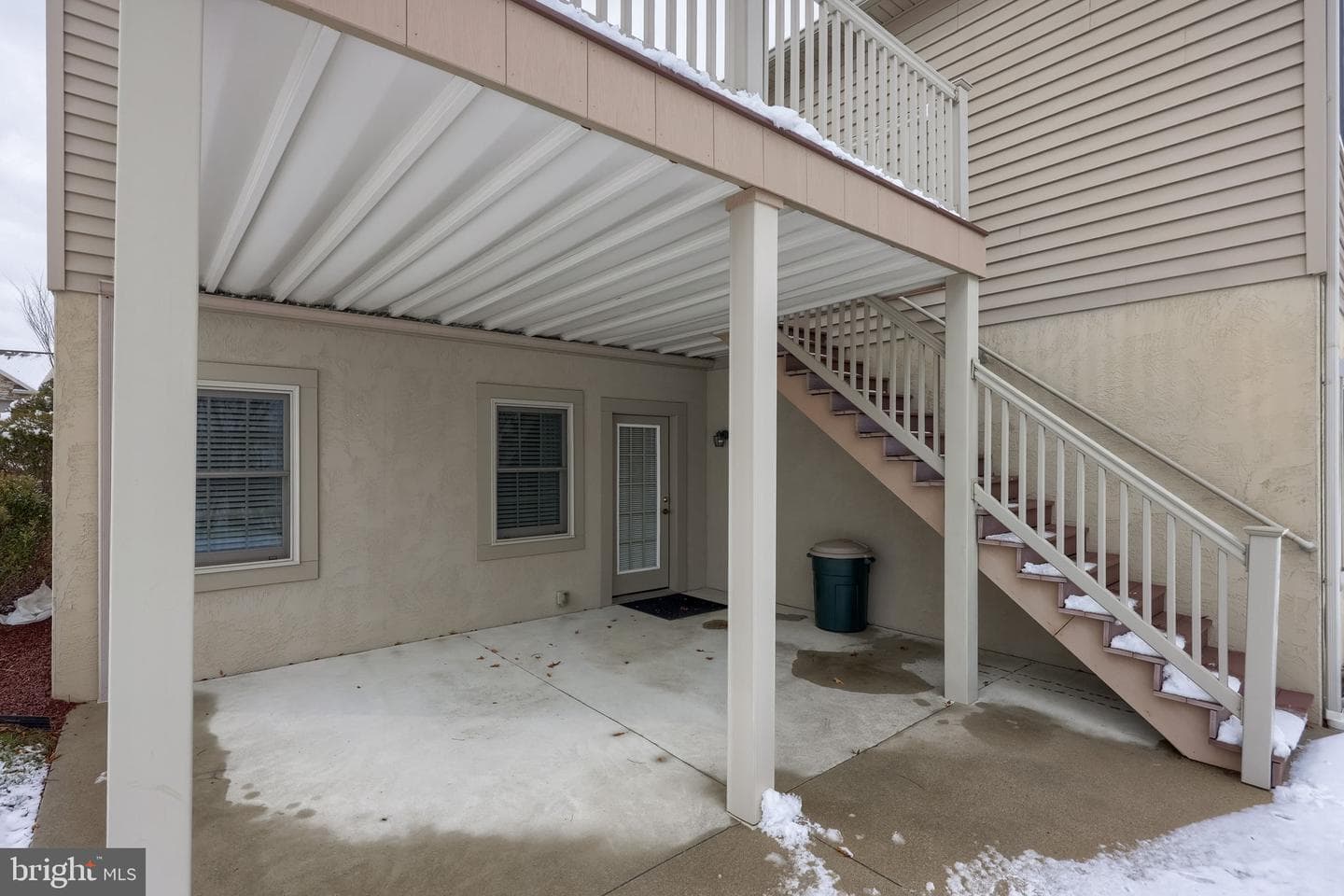 900 Cambridge Drive photo 9