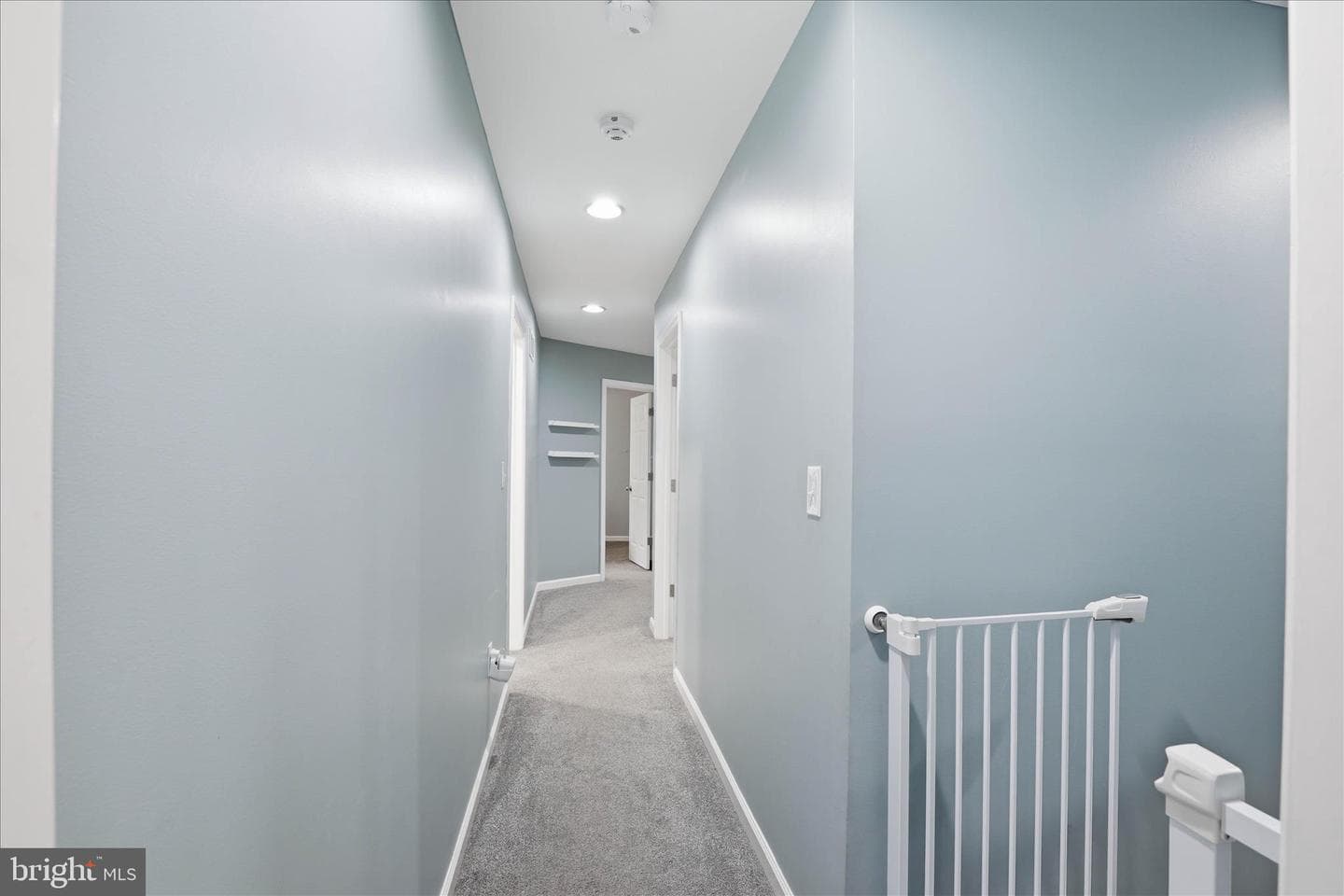 44 Silver Drive photo 26