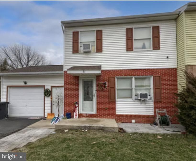 1522 Manor Boulevard photo 4