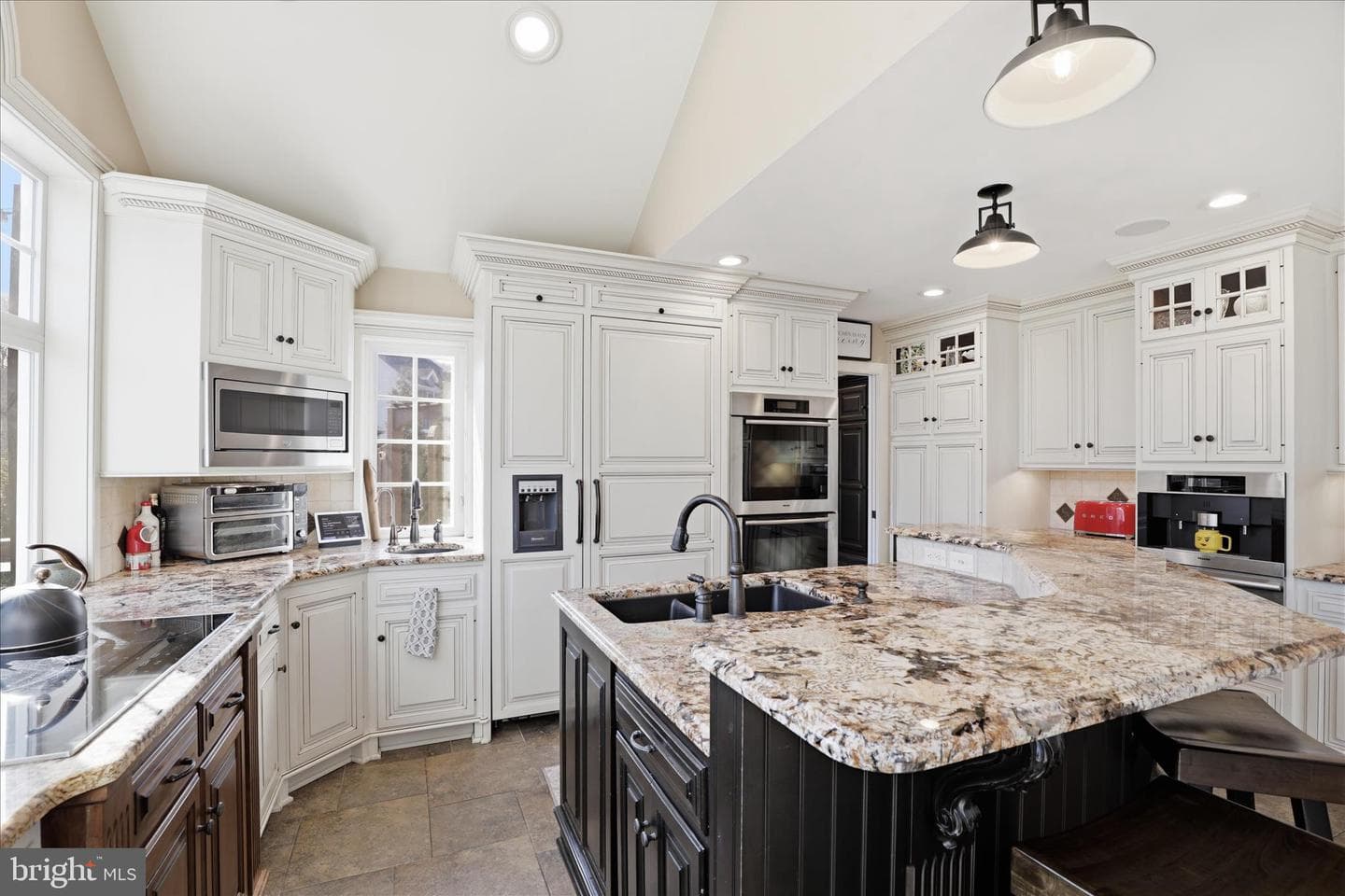 2842 Wimbledon Lane photo 29