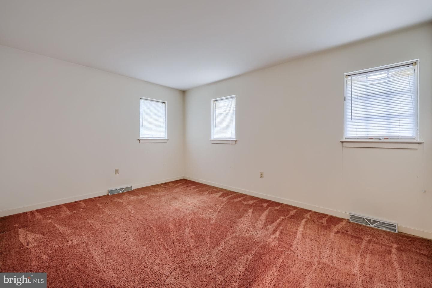 113 Florentine Drive photo 32