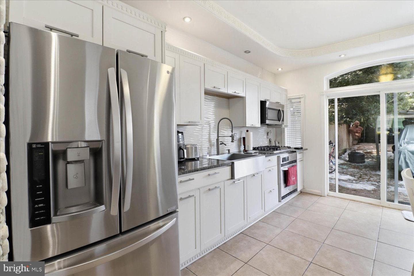 421 W Marion Street photo 14