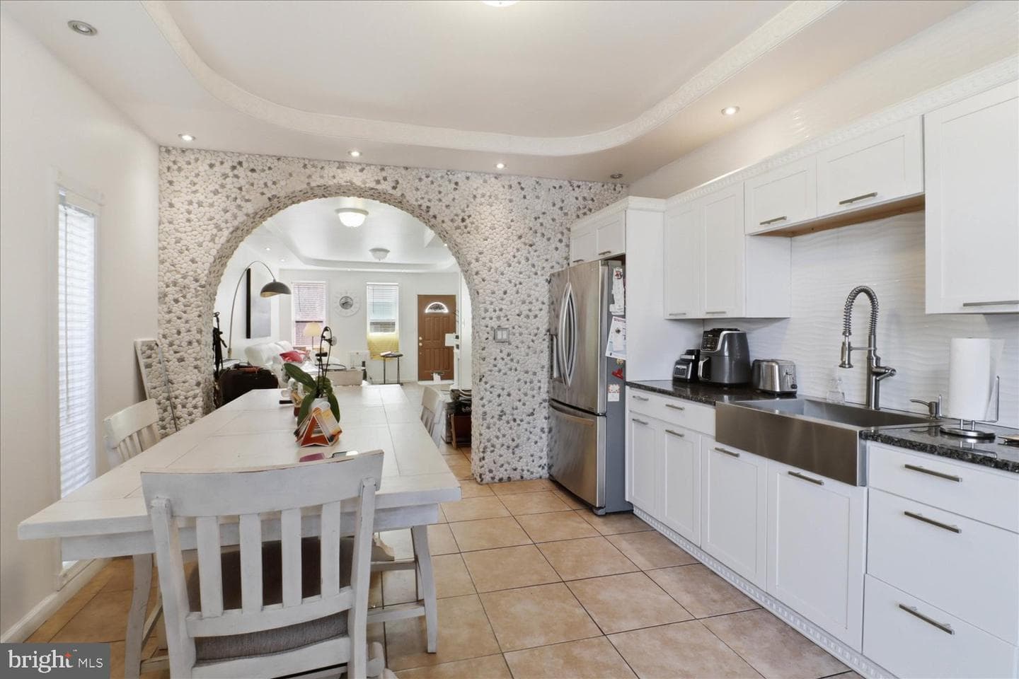 421 W Marion Street photo 16