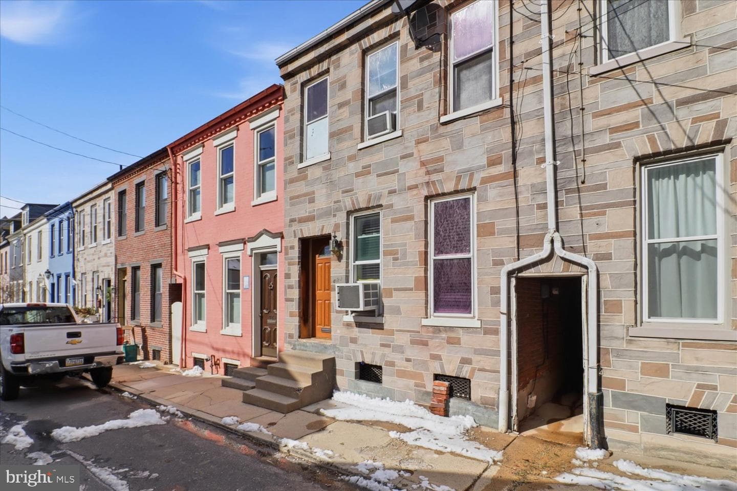 421 W Marion Street photo 4