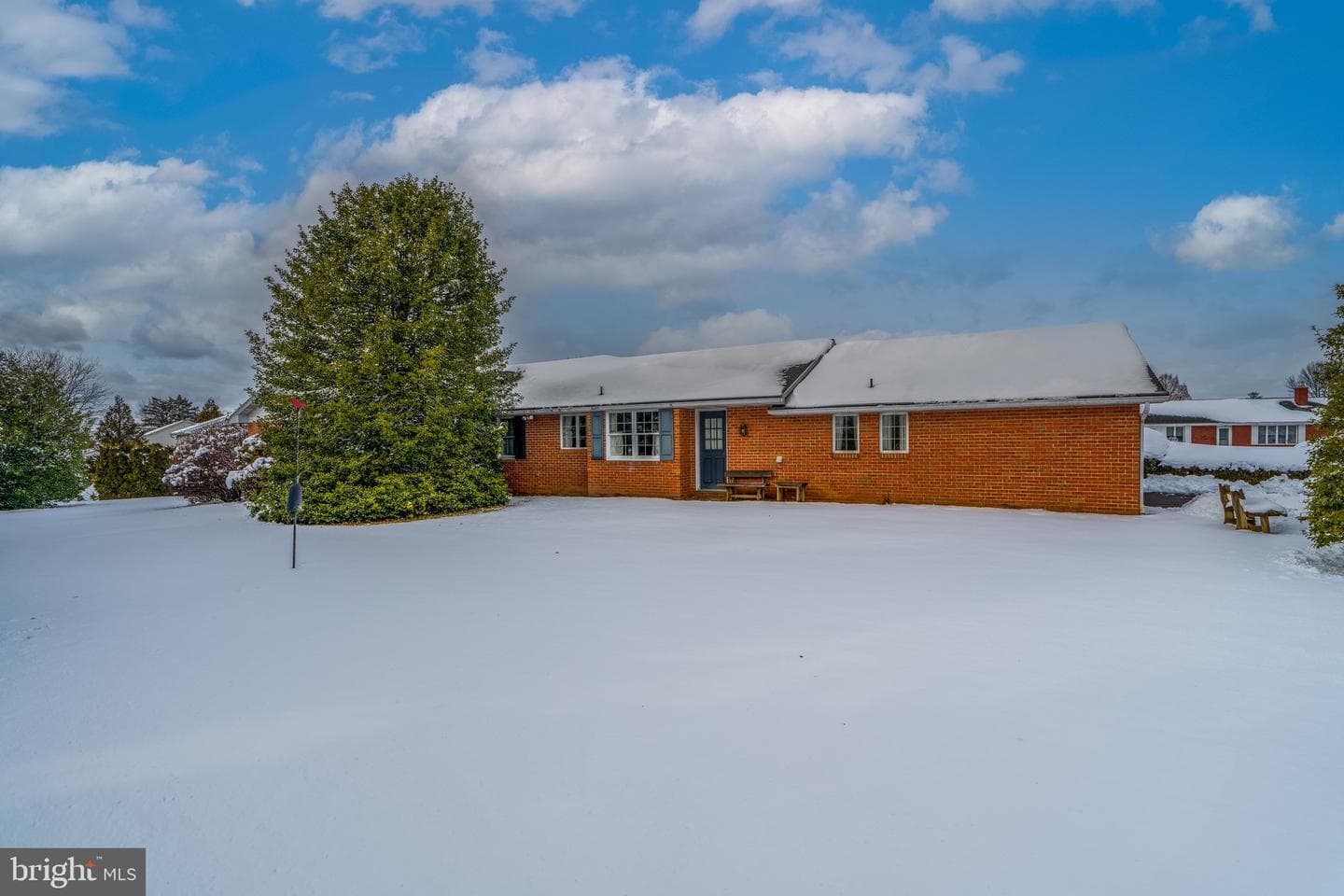 213 Maple Avenue photo 51