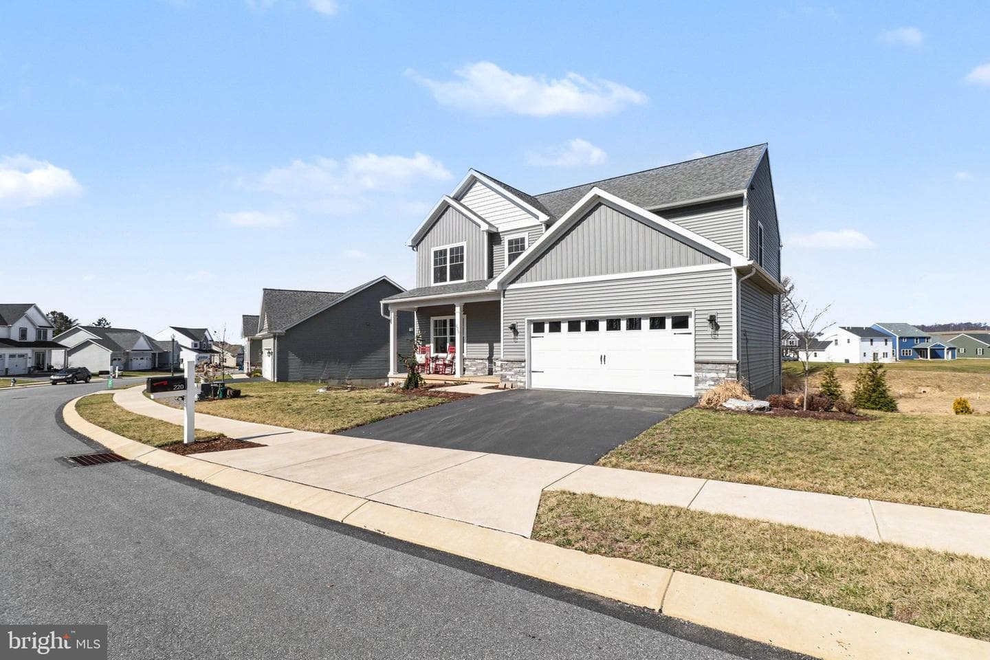 220 Pebble Drive photo 47