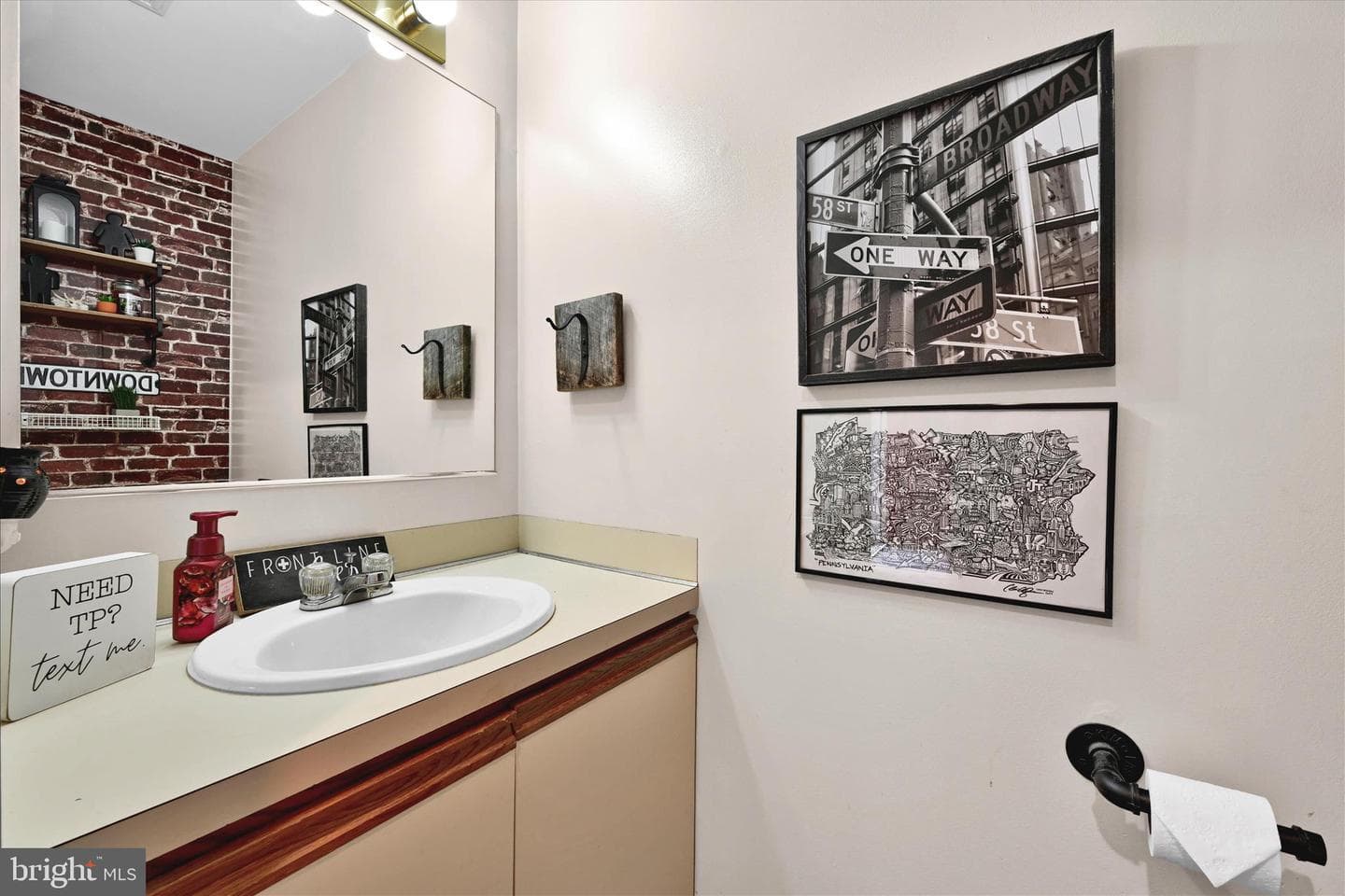 214 Winding Hill Drive photo 25