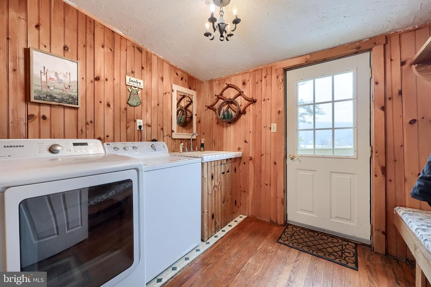 791 Hopeland Road photo 3