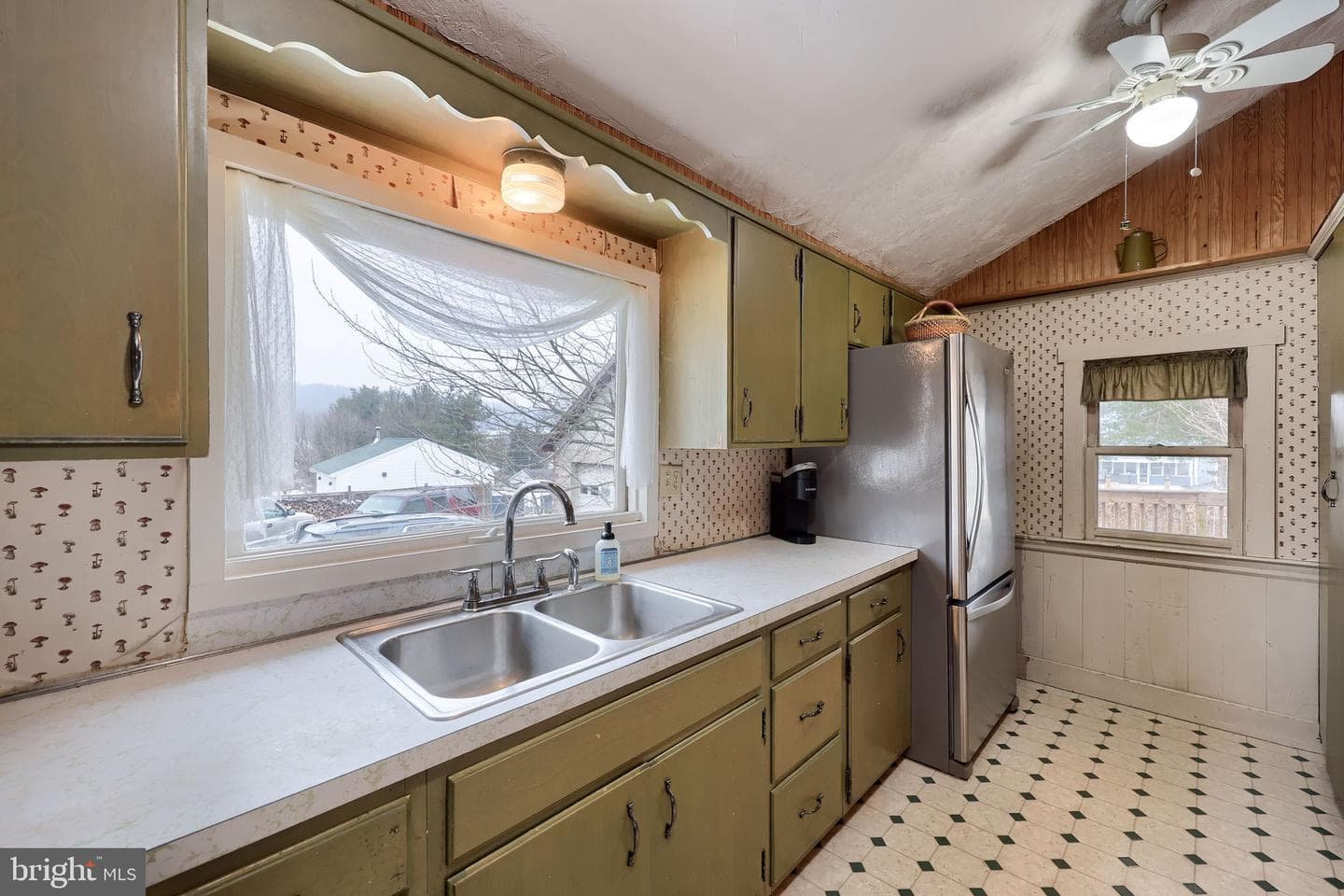 791 Hopeland Road photo 7