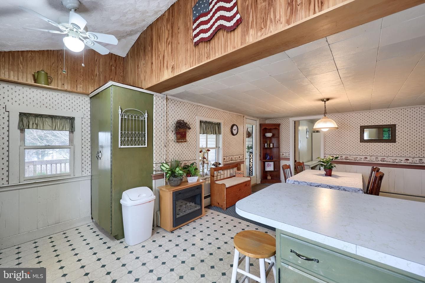 791 Hopeland Road photo 8