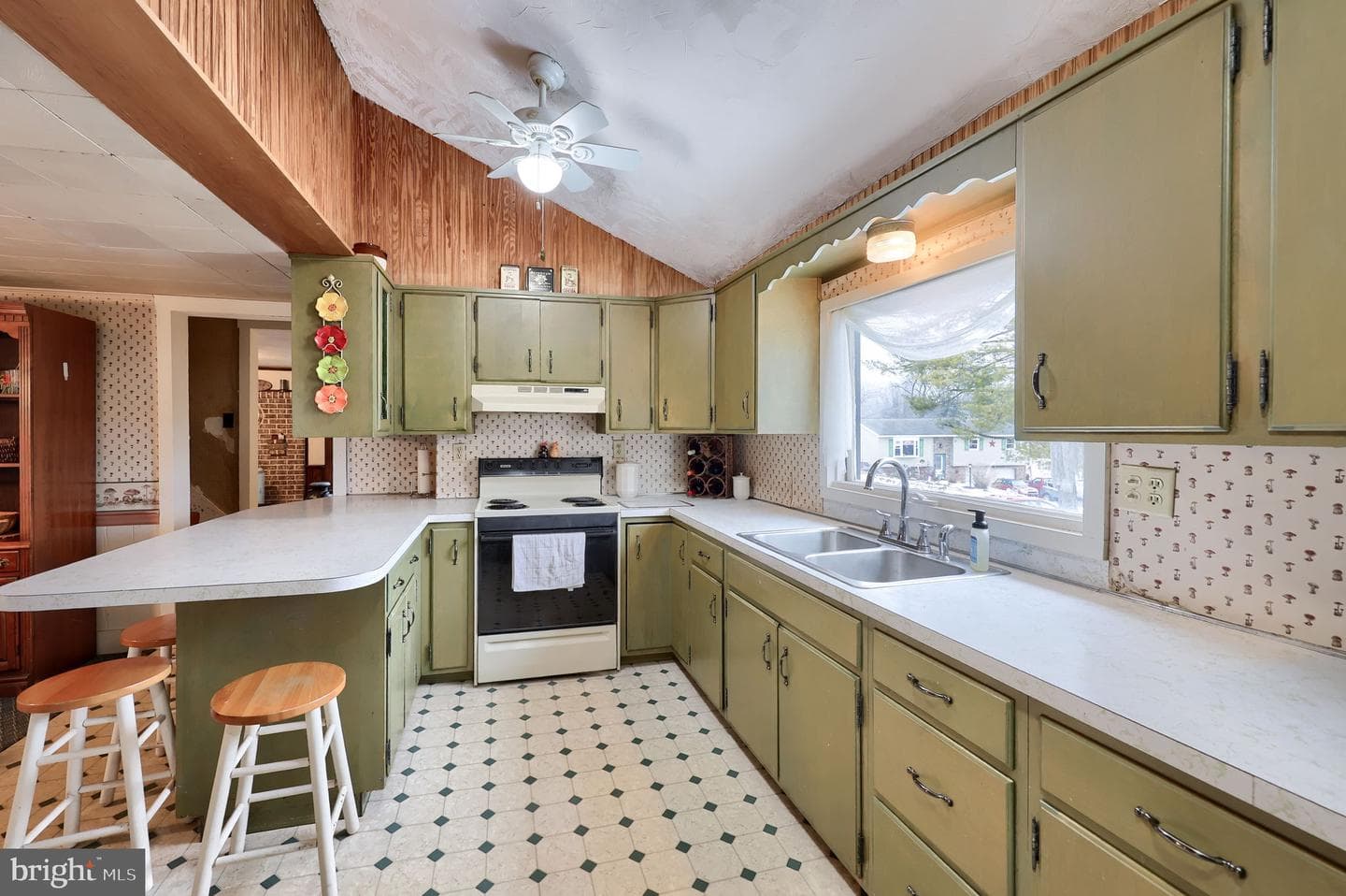 791 Hopeland Road photo 9