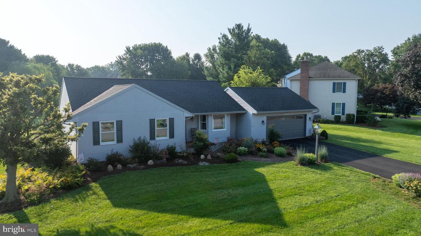 923 Jade Avenue photo 47