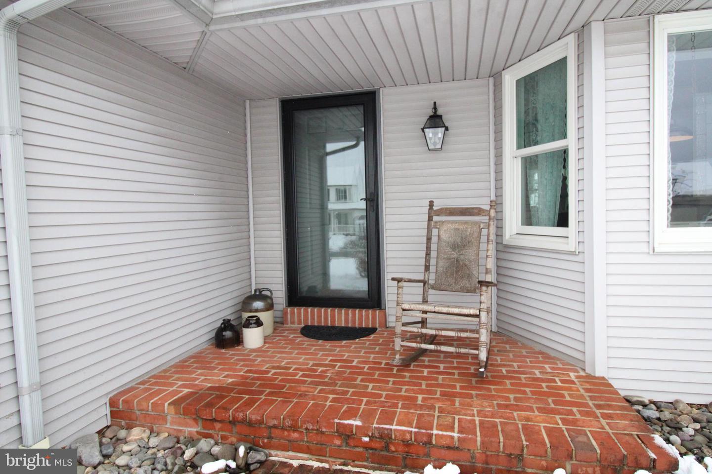 923 Jade Avenue photo 60