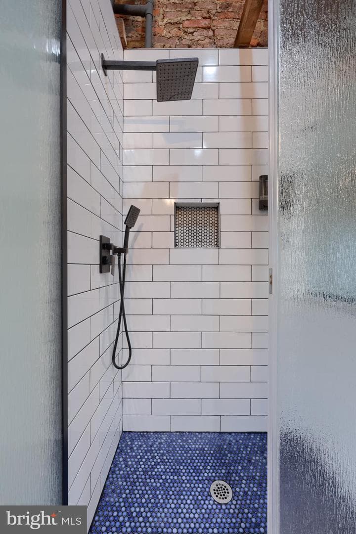 350 E Chestnut Street photo 48