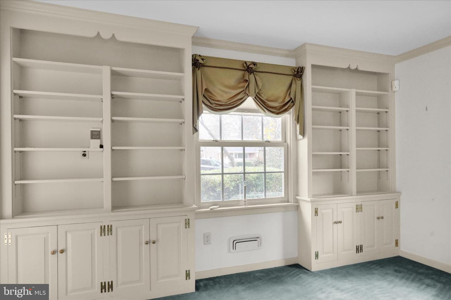 62 Oak Lane photo 21