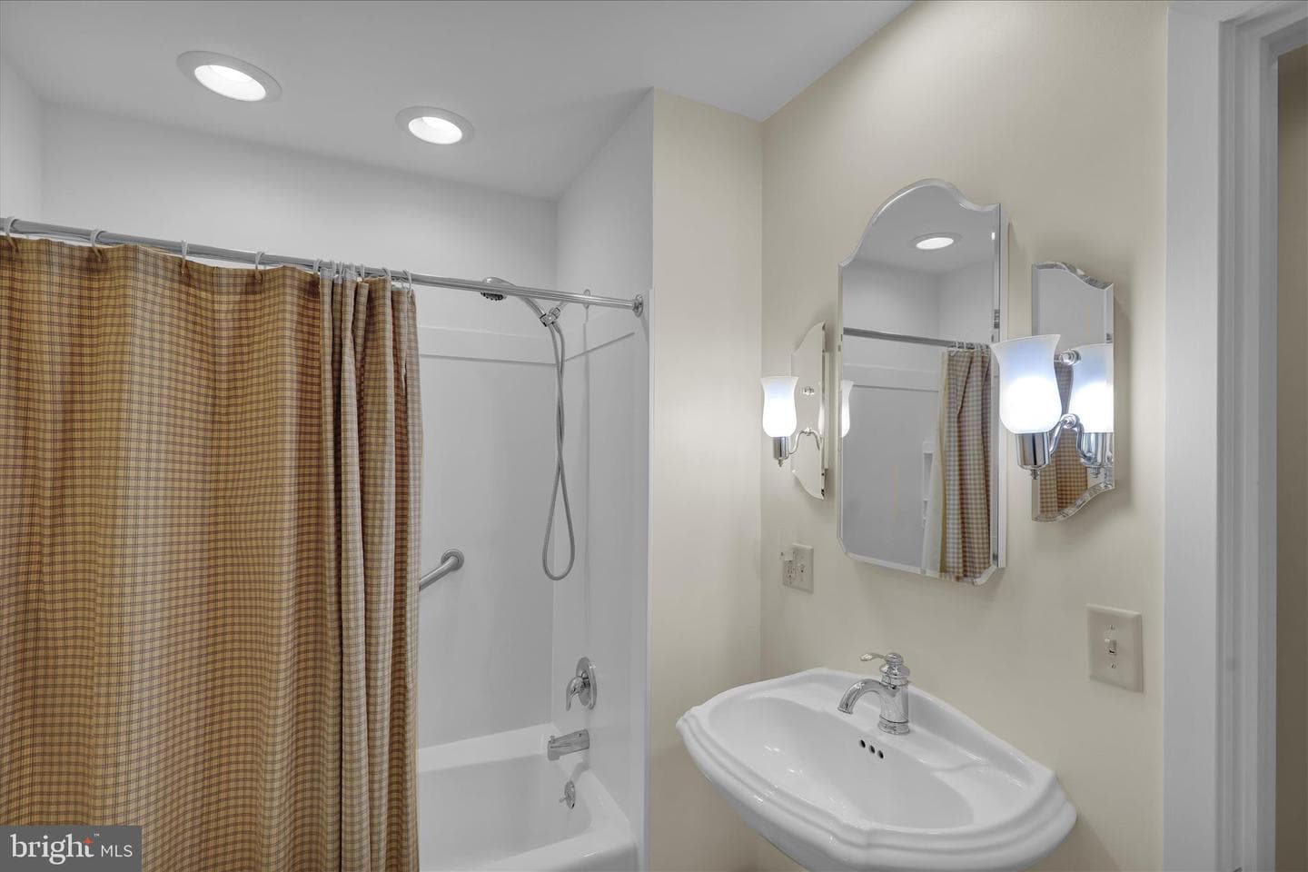 62 Oak Lane photo 51