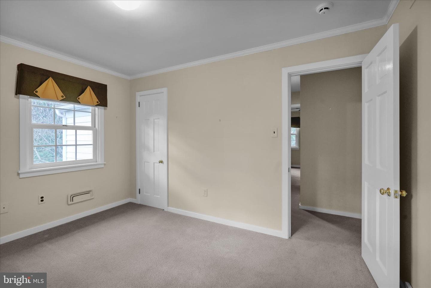 62 Oak Lane photo 54