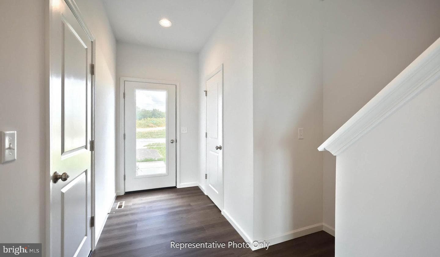 24 N Conifer Drive photo 9