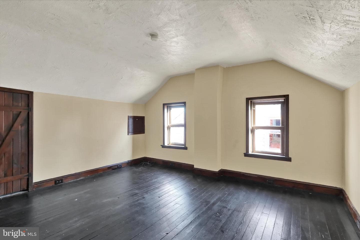 832 Houston Street photo 16