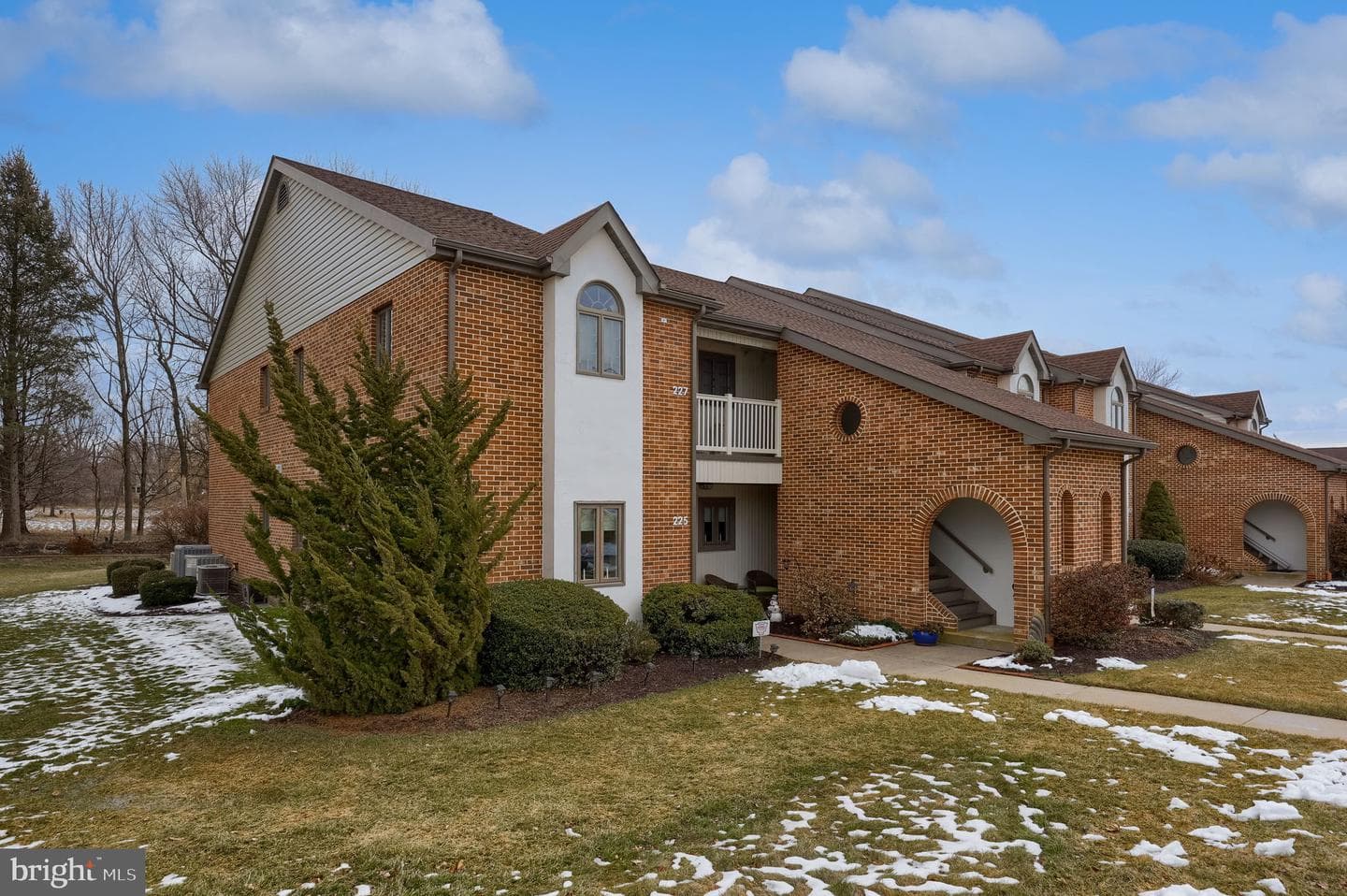 225 Black Oak Drive photo 26