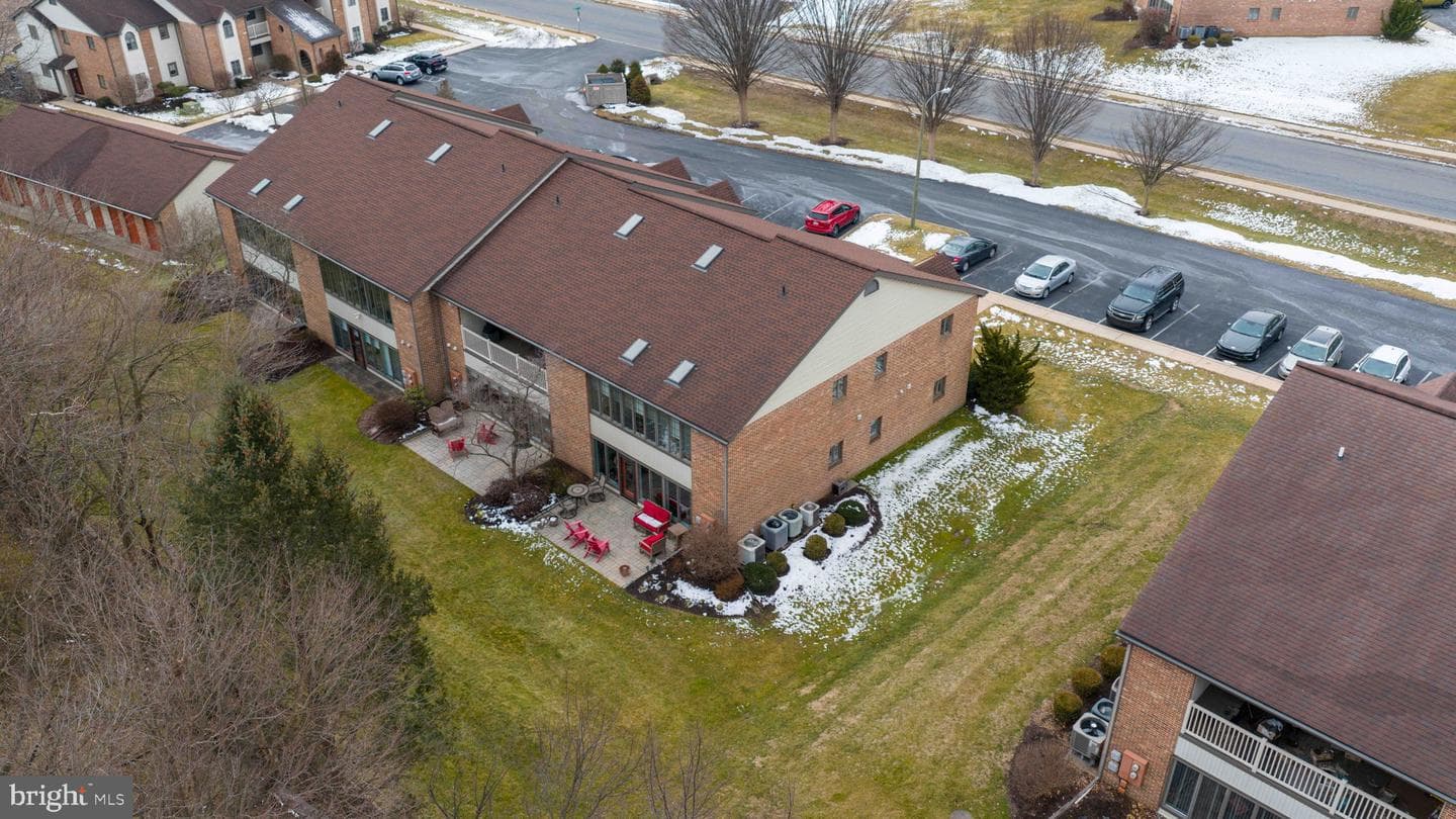 225 Black Oak Drive photo 34