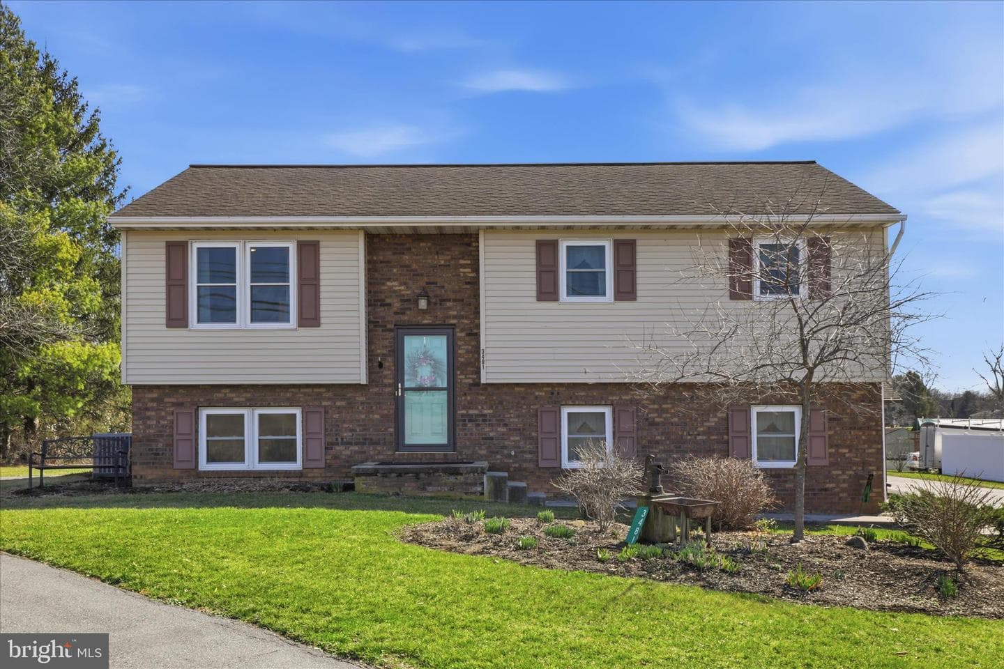 3481 Mount Joy Road photo 2