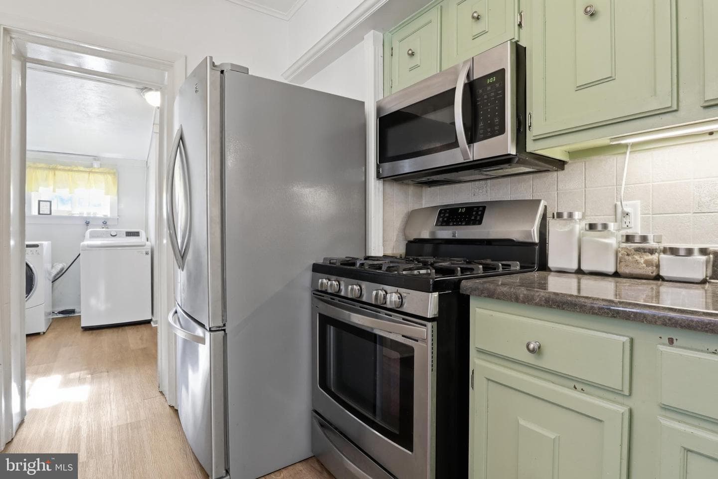 46 S 8th Street photo 11