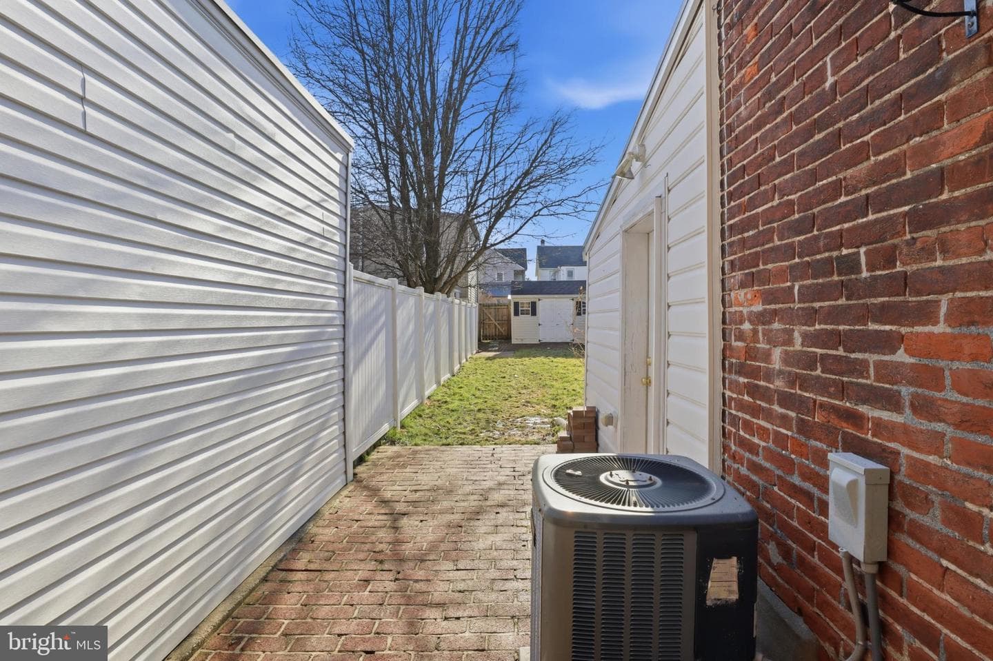 46 S 8th Street photo 27