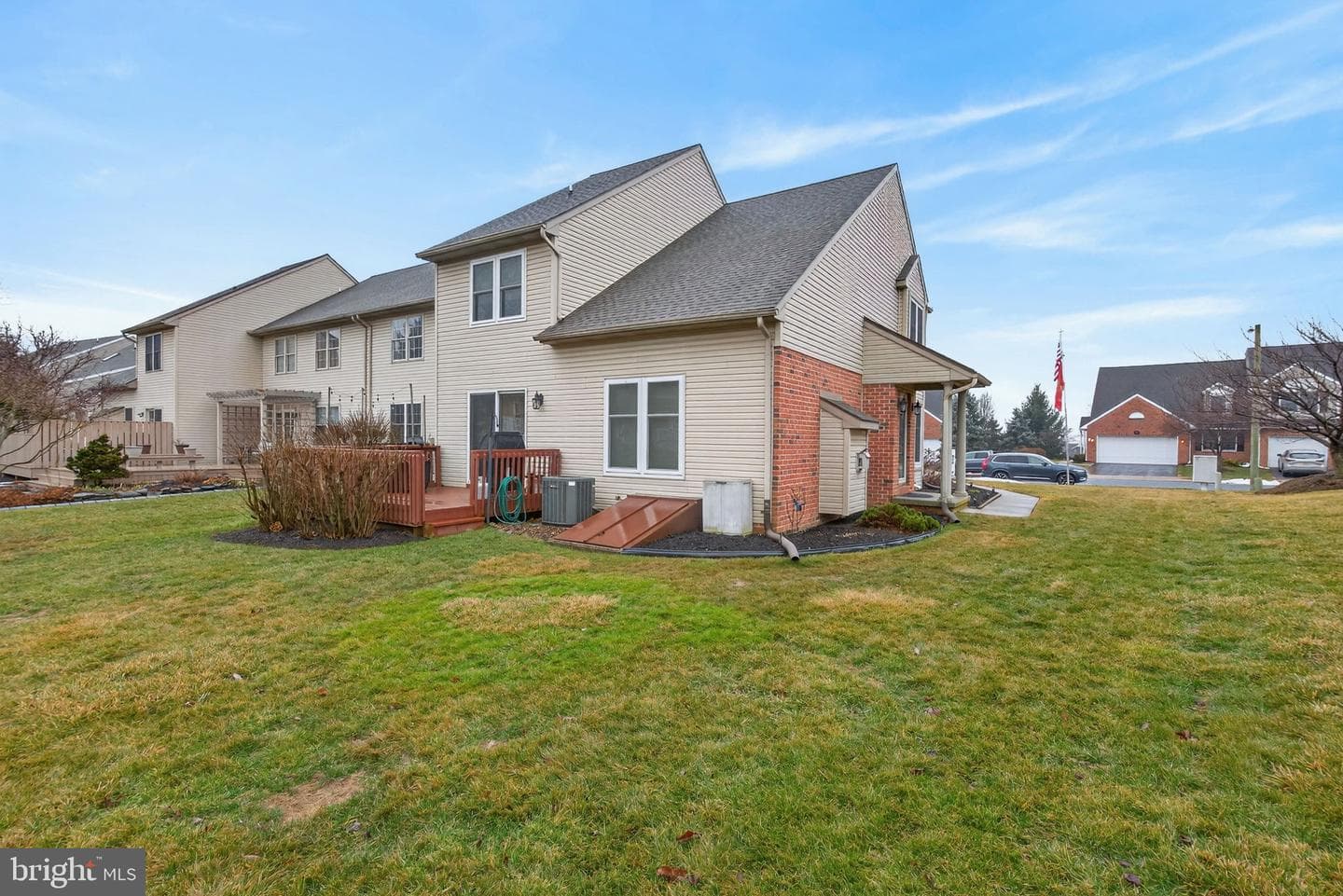 24 Spring Hill Lane photo 30