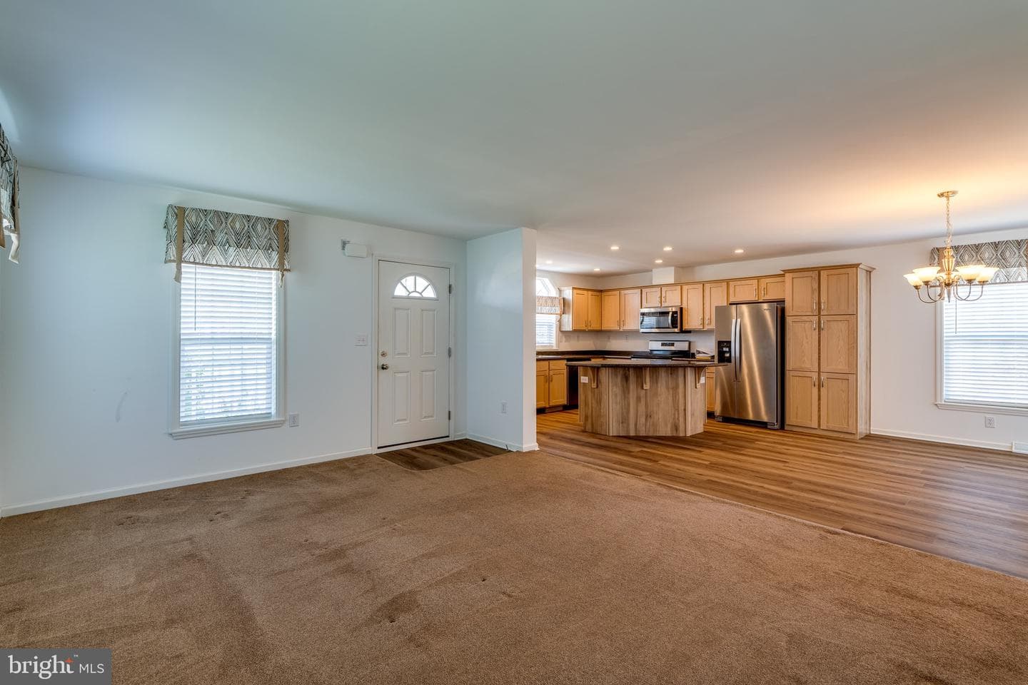 426 Eastwood Lane photo 5