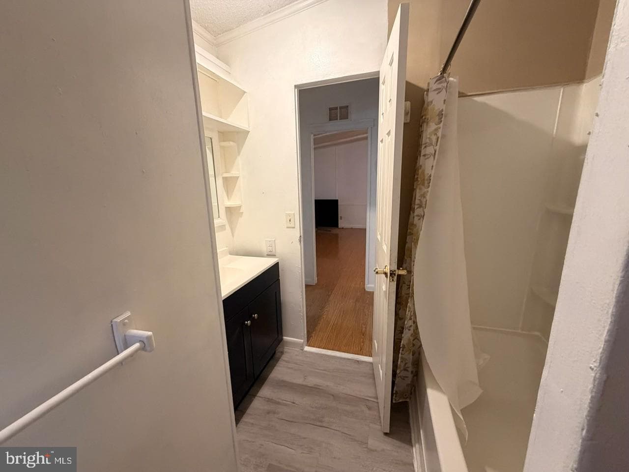 203 Oakfield Court W photo 14