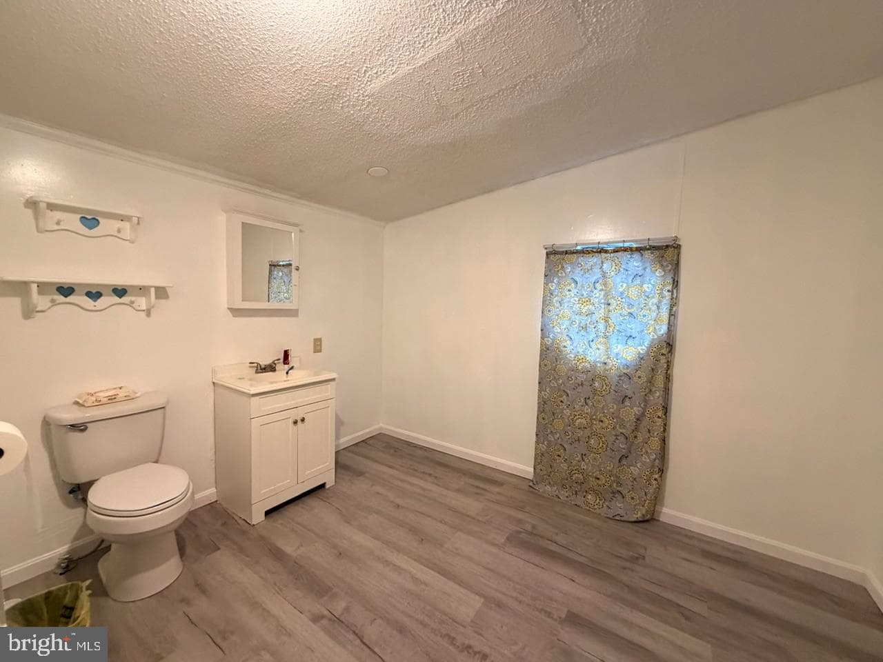 203 Oakfield Court W photo 22