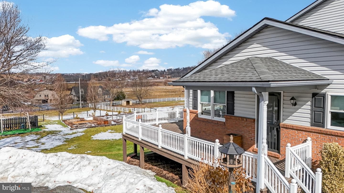 6142 Beaver Dam Road photo 4