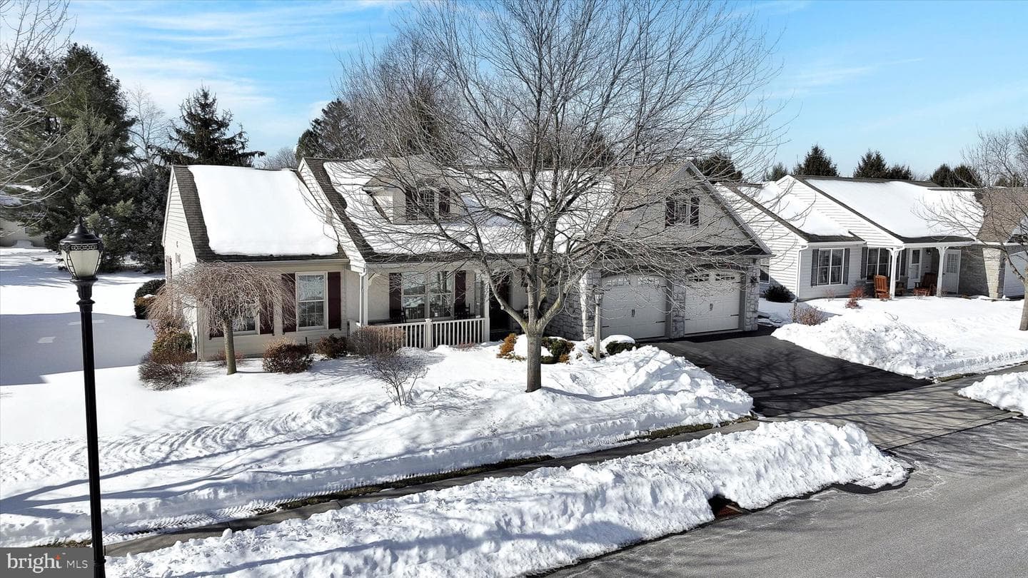 820 Cambridge Drive photo 3