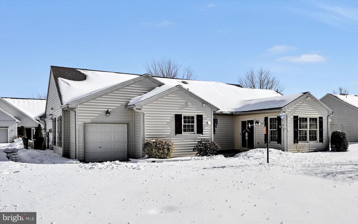 820 Cambridge Drive photo 31