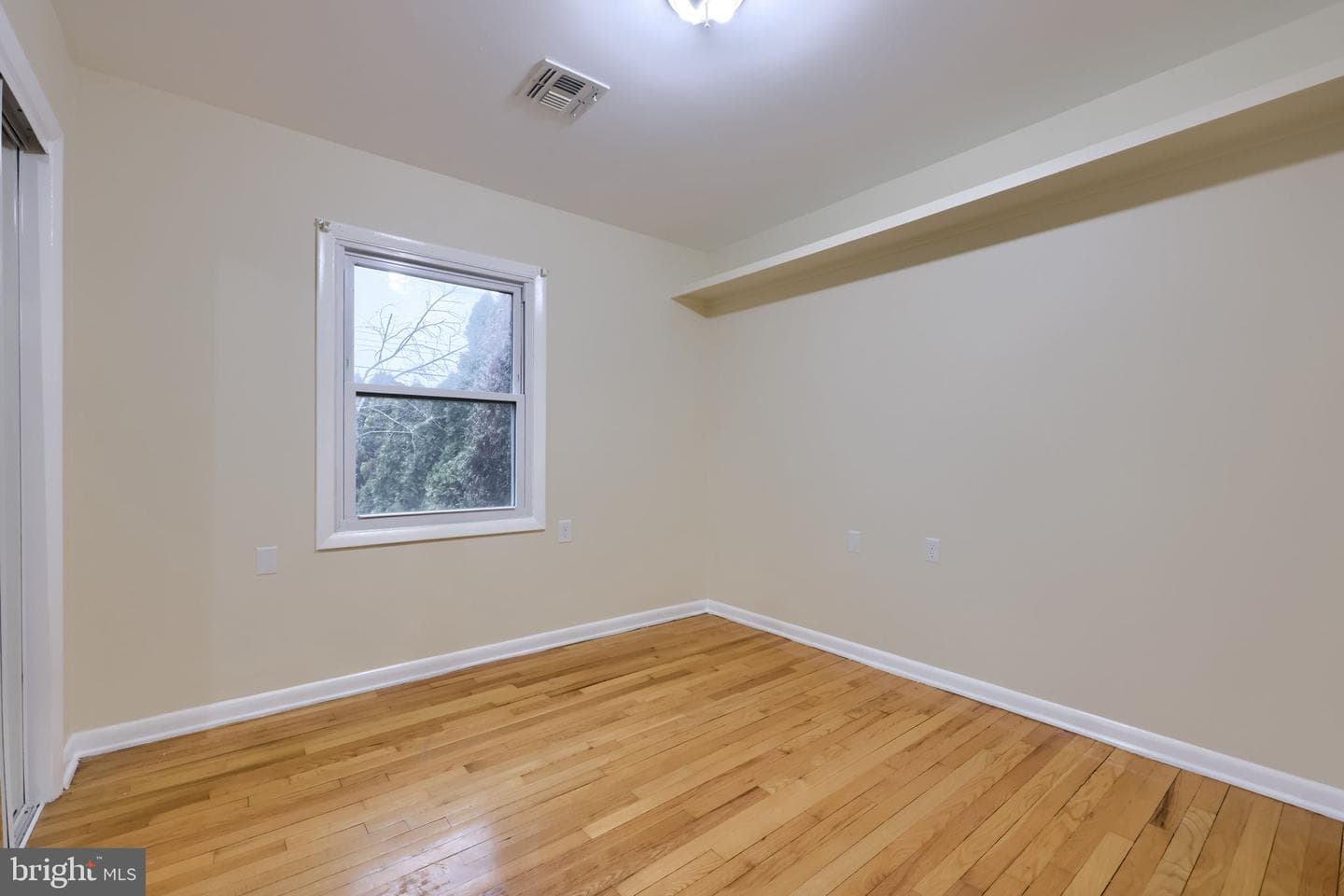 402 Philmont Drive photo 17
