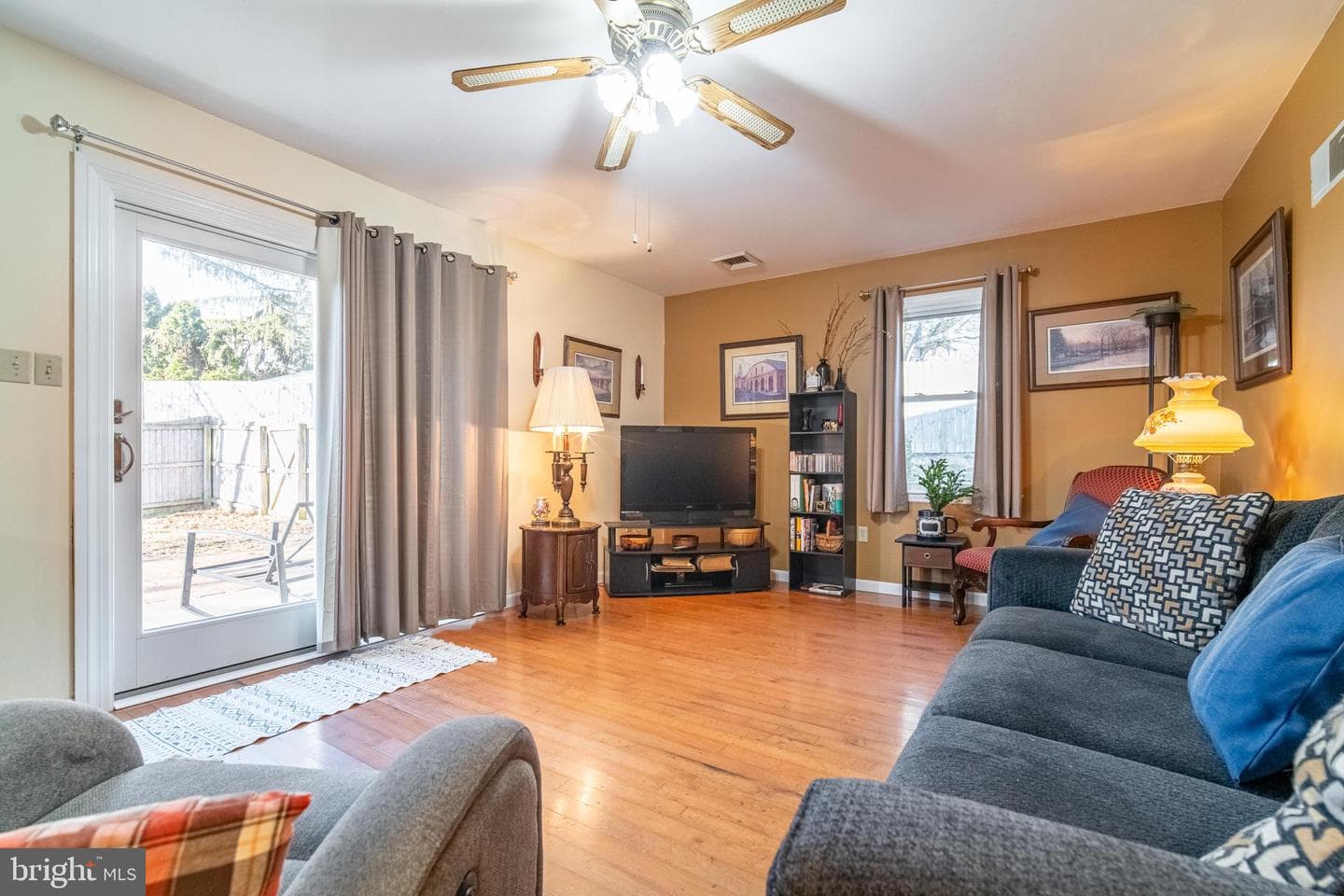 250 Huntington Drive photo 11