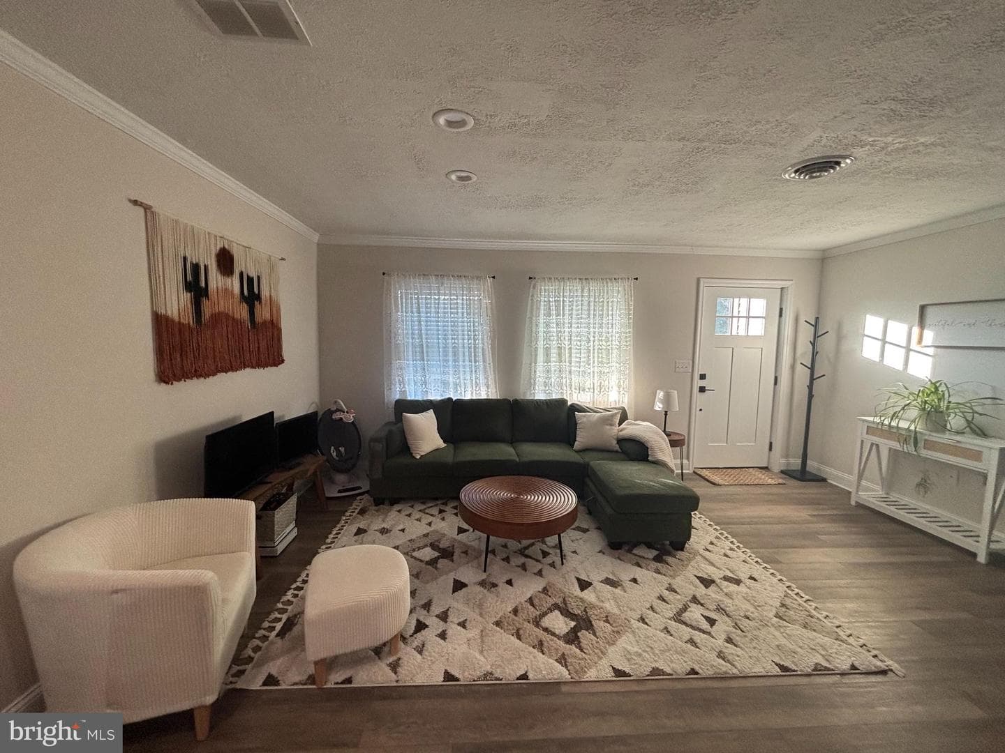 501 Goldfinch Drive photo 38