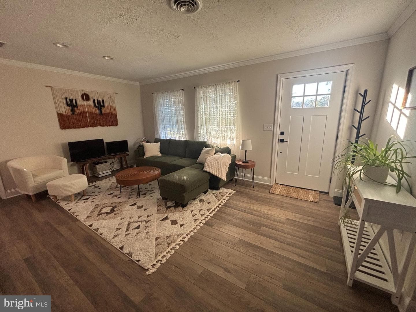 501 Goldfinch Drive photo 39