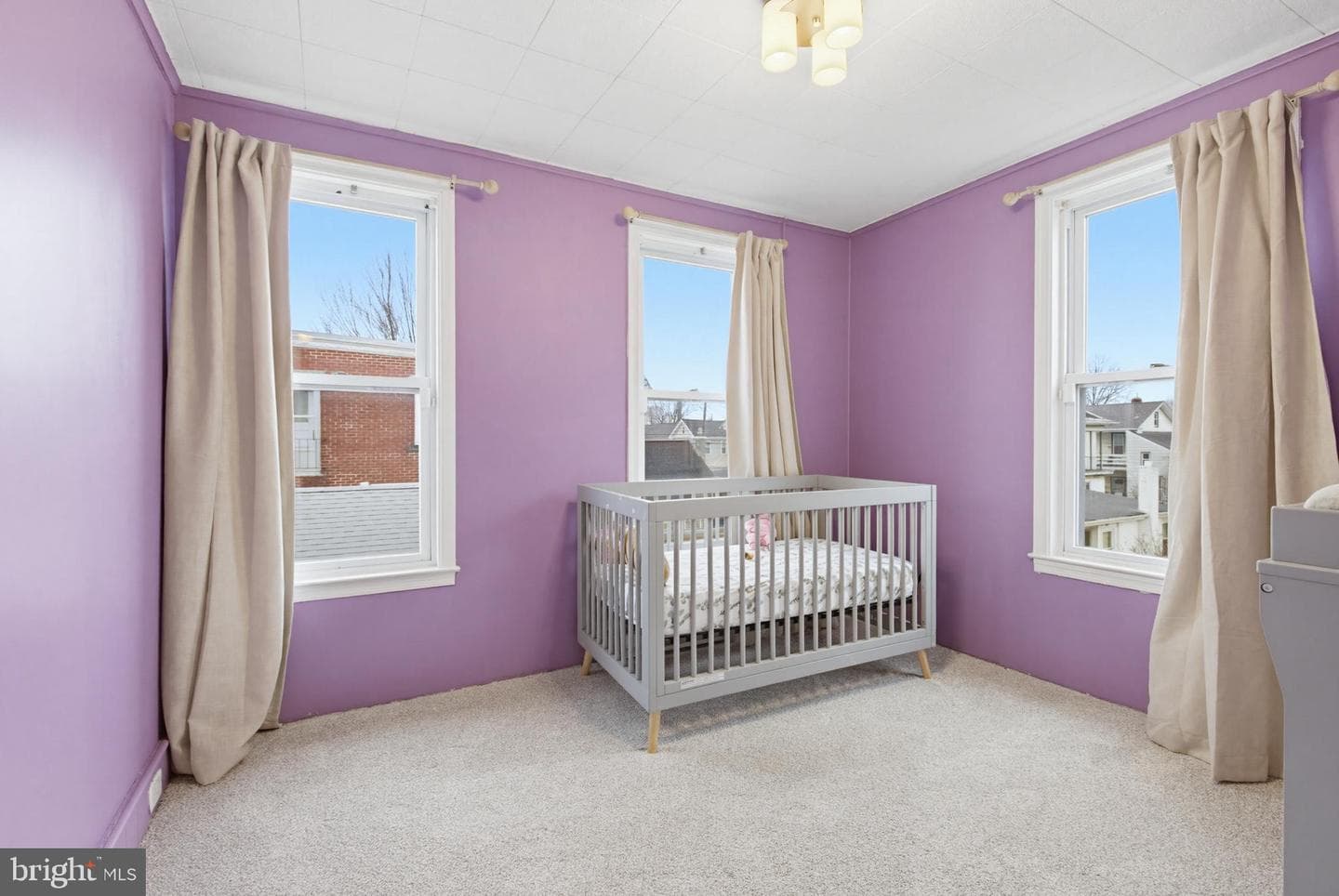 114 N Market Avenue photo 26