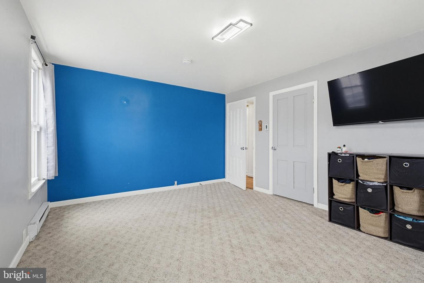 114 N Market Avenue photo 29