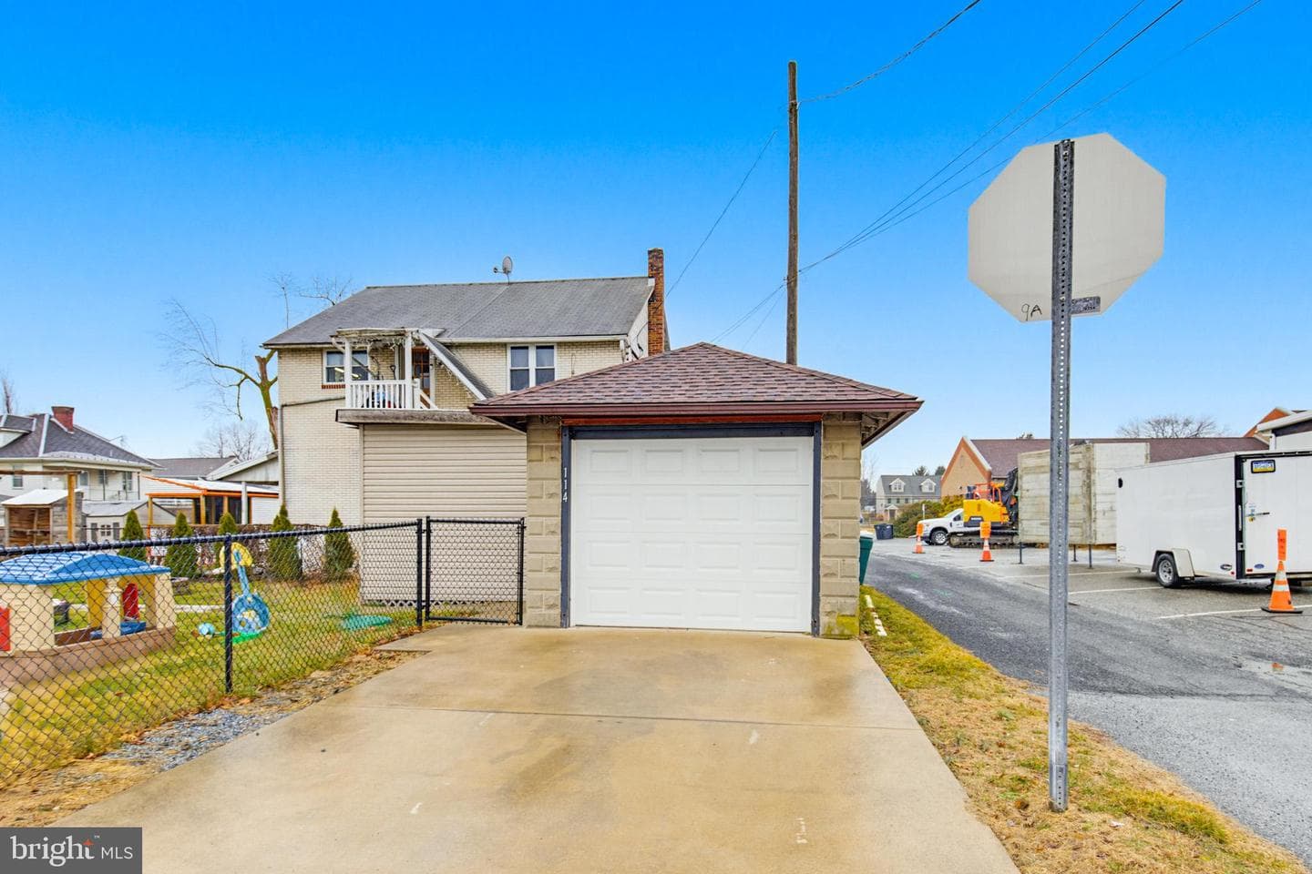 114 N Market Avenue photo 40