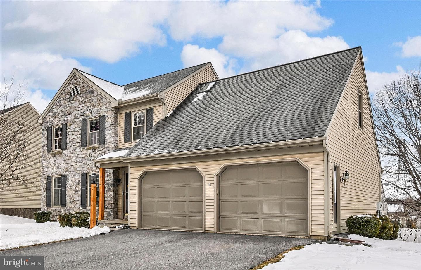 312 Laurel Oak Lane photo 2