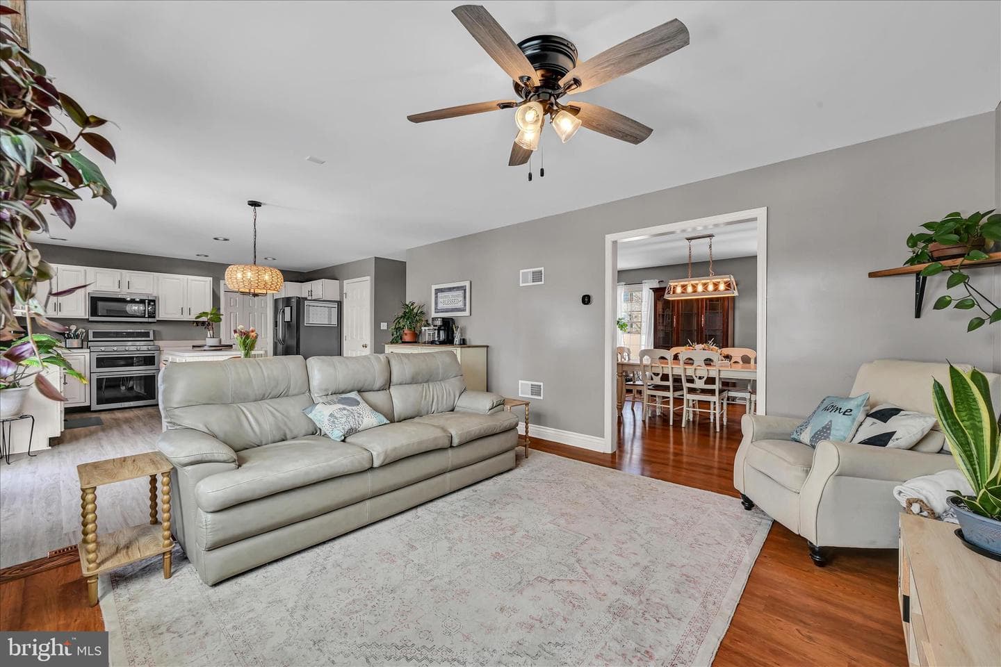 312 Laurel Oak Lane photo 4