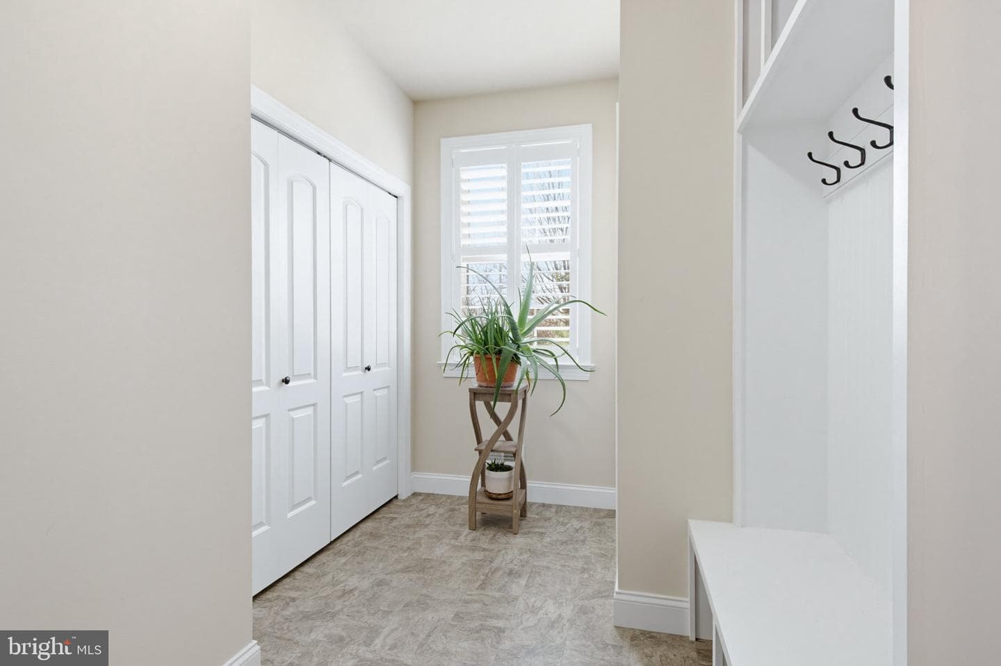 1021 Suffolk Drive photo 18