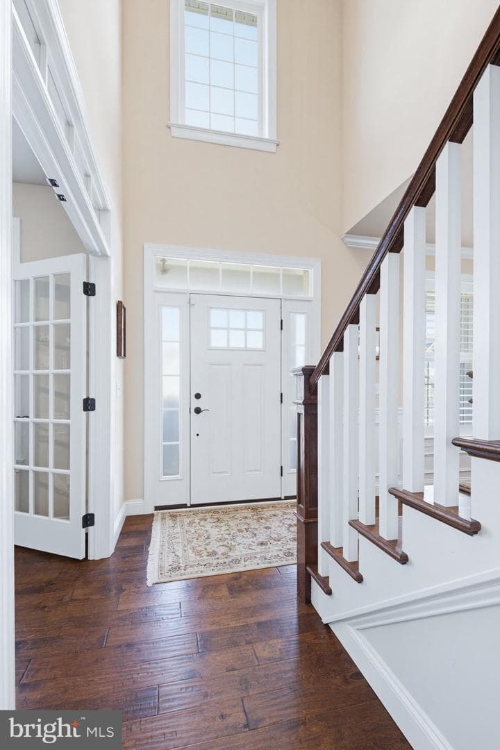 1021 Suffolk Drive photo 3