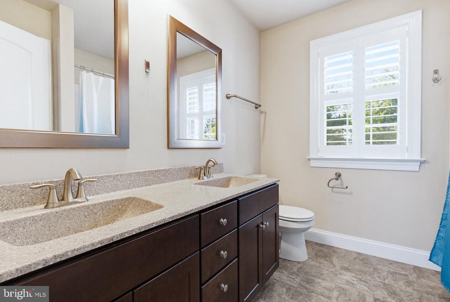 1021 Suffolk Drive photo 31