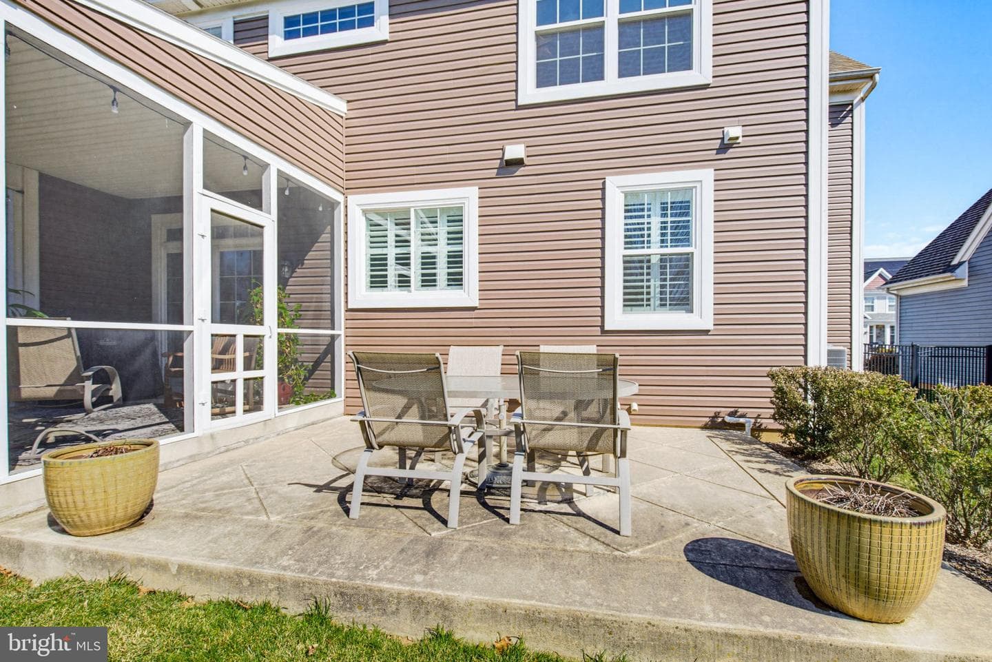 1021 Suffolk Drive photo 35