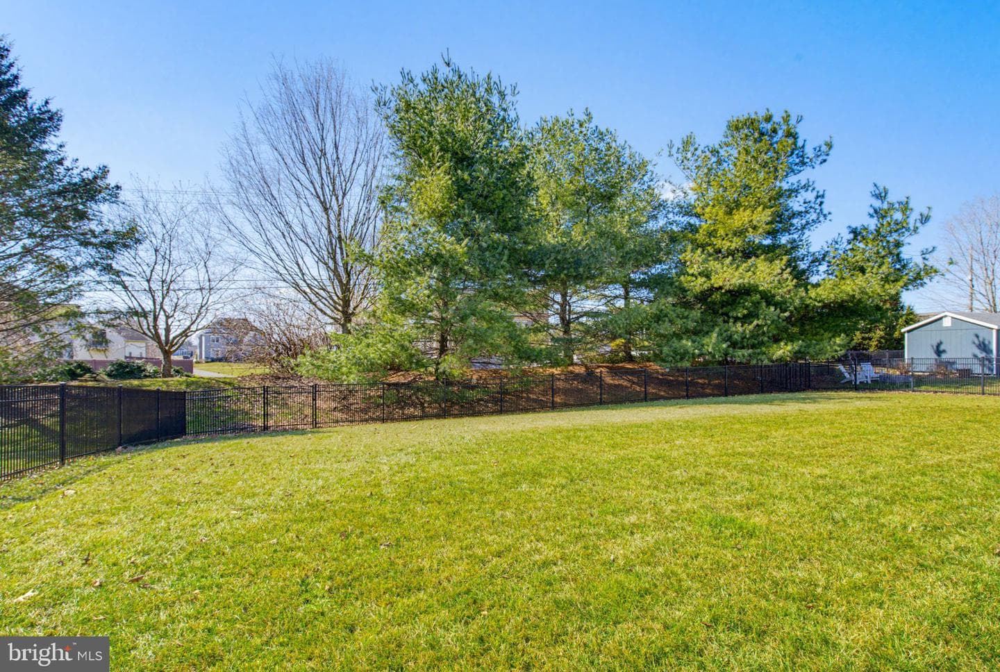 1021 Suffolk Drive photo 37