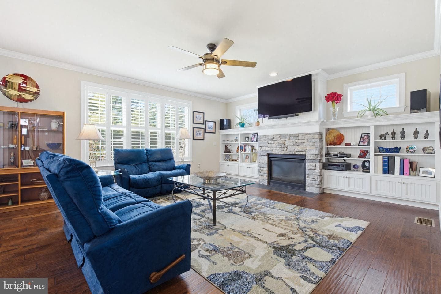 1021 Suffolk Drive photo 9
